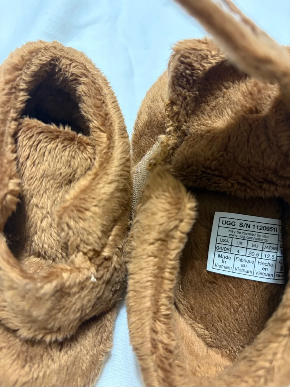 UGG Chestnut Plush Infant Slippers with Hook Strap
